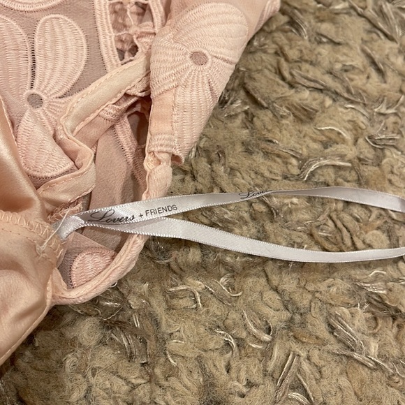 Lovers + Friends WISHFUL off shoulder
lace dress size 6 - Picture 10 of 11